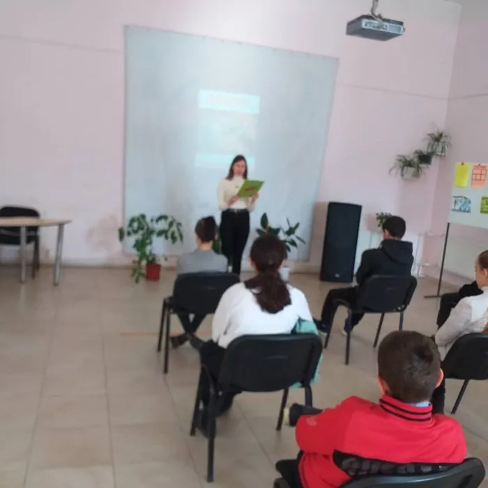 4330dd8e-dce9-4ee2-b8de-24d5e1391b4f